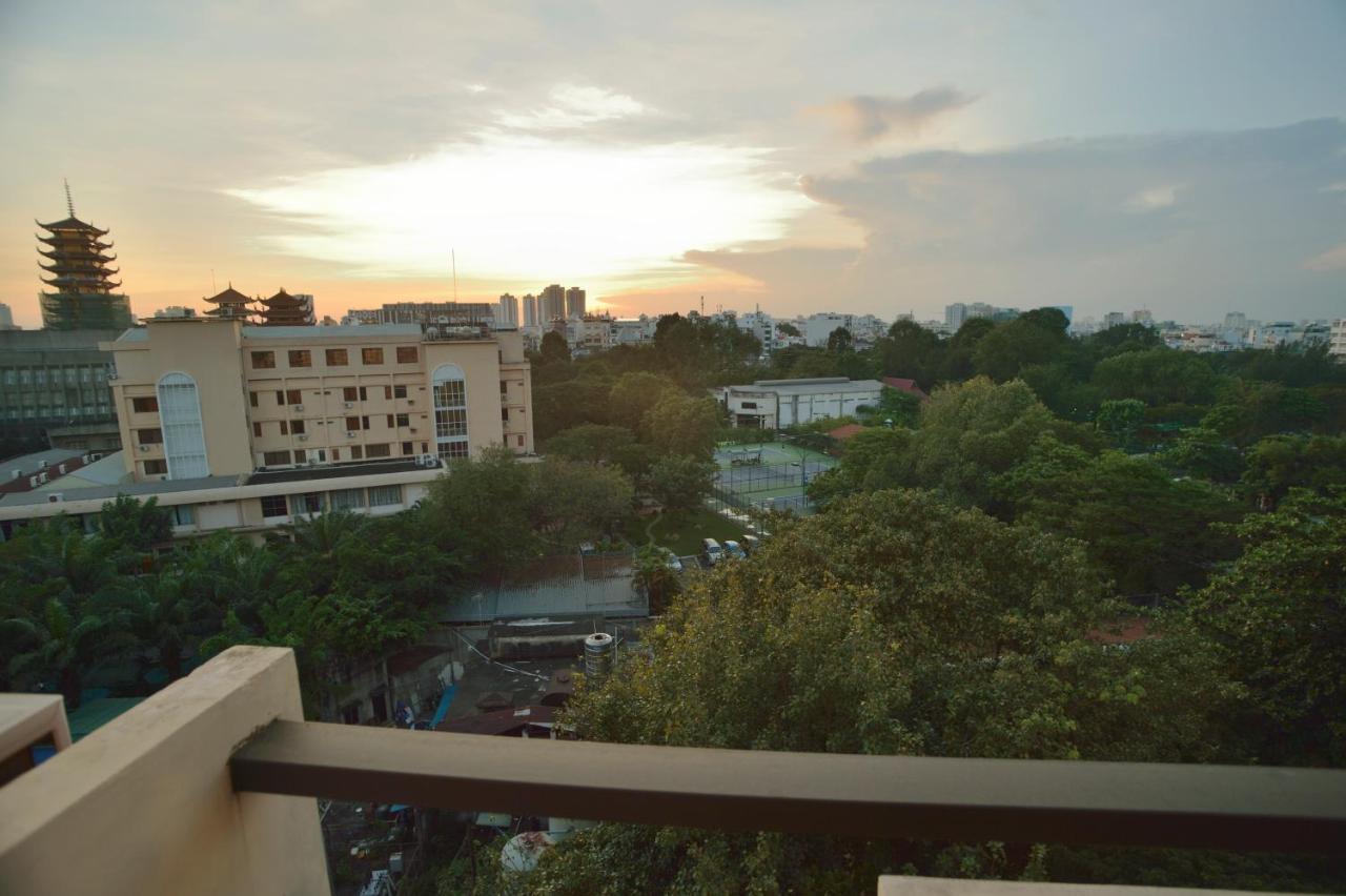 Pandora Saigon Hotel Ho Chi Minh City Bagian luar foto